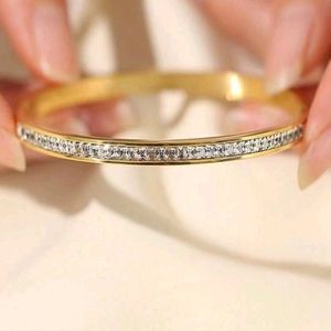1pc Stainless Steel Couple's Gold Plated Single Row Rhinestone Bangle, Perfect F